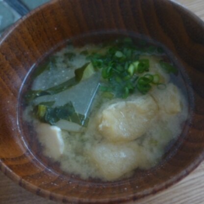 おはようございます！
やっぱり日本人の朝食にはお味噌汁ですね（＾＾）
美味しくいただきました！ごちそうさまです♪
